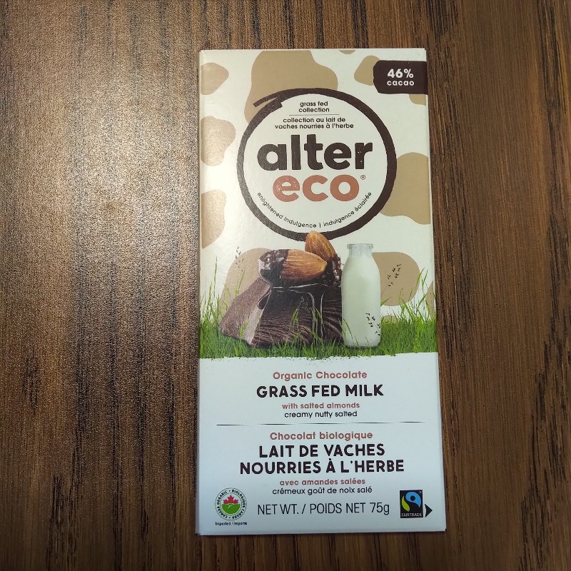 Grass Fed Milk with Salted Almonds Chocolate Bar, 46% cacao