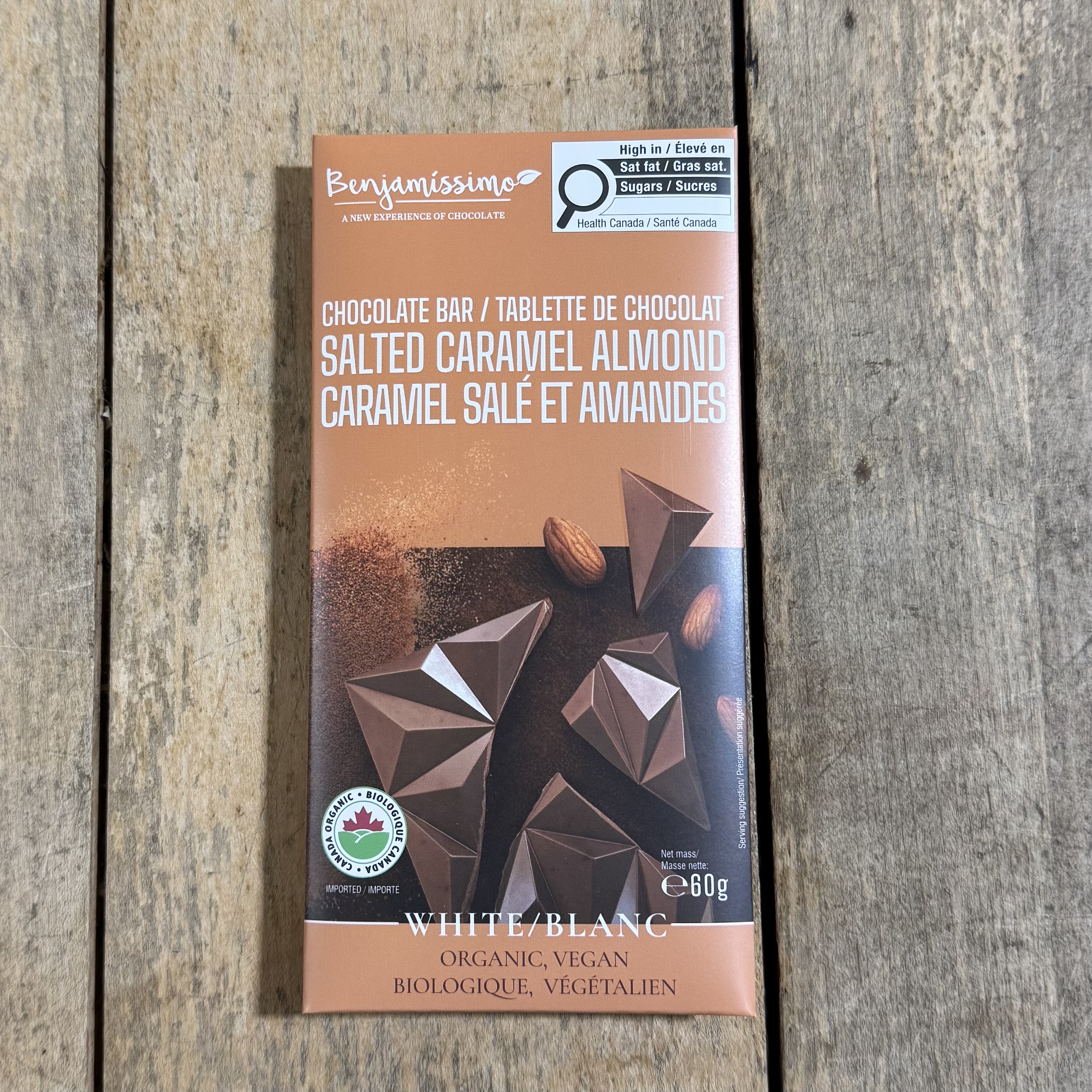 White Salted Caramel Almond Chocolate bar, 35%