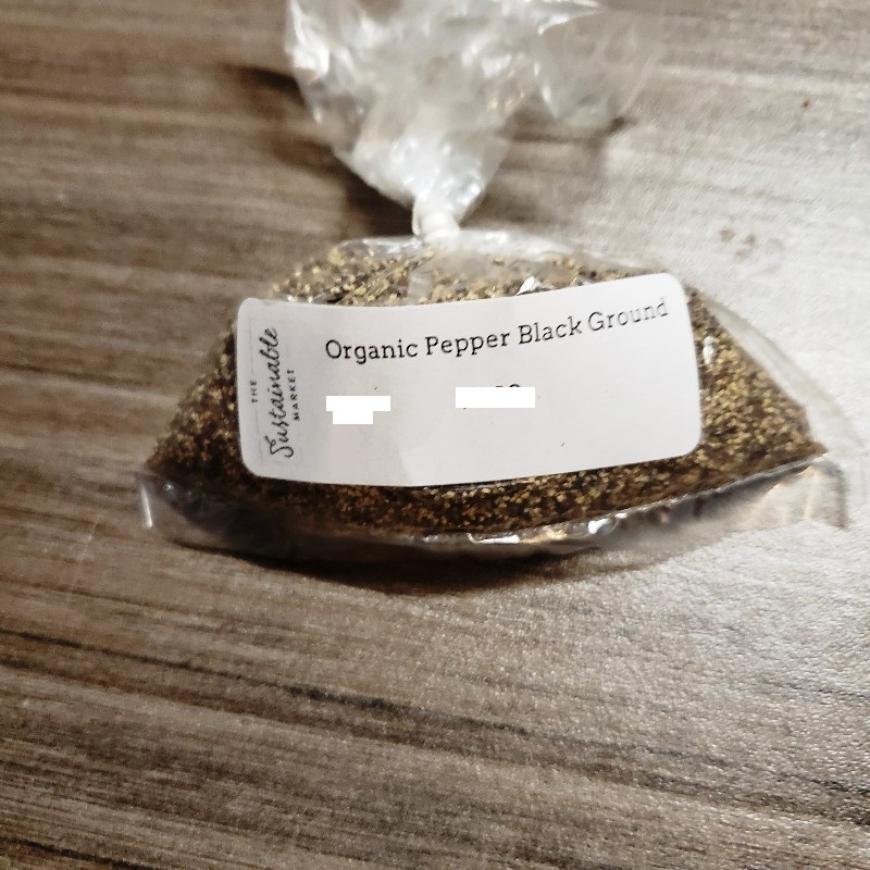 Pepper, Black Ground