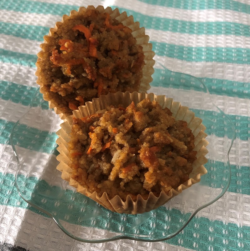 Paleo Carrot Cake Muffins, 2-pack - Lavender & Honey