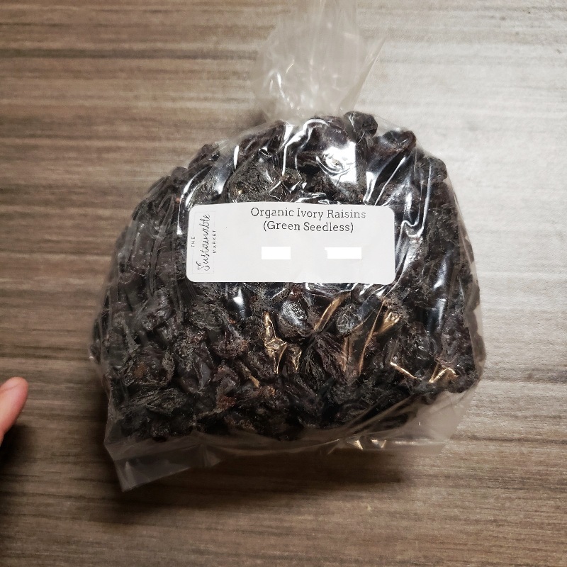 Dried Fruit - Organic Raisins, Ivory
