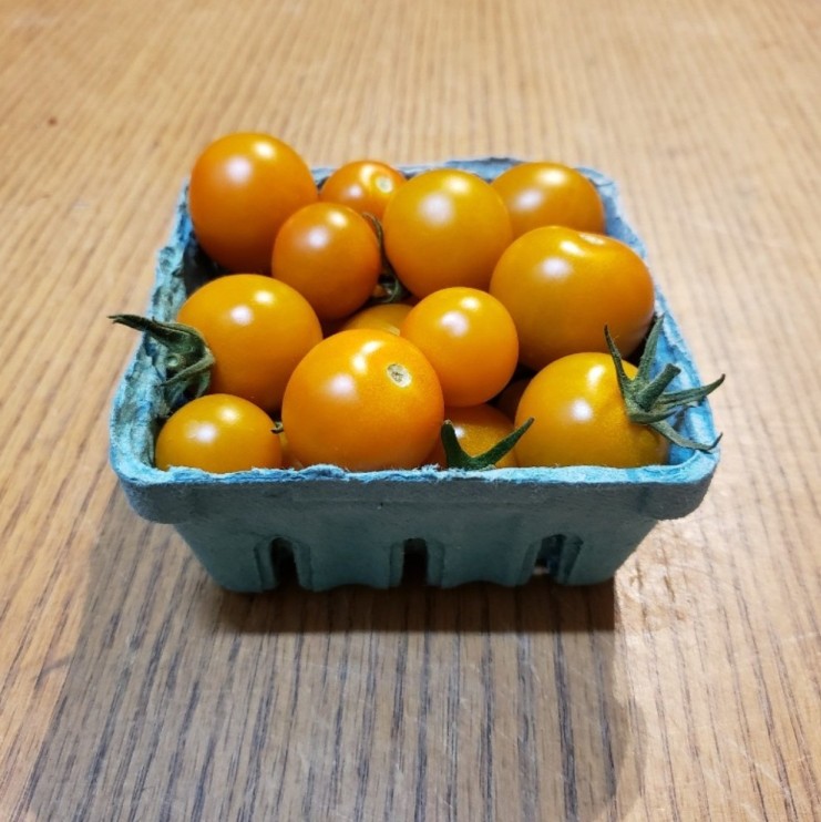 Cherry Tomatoes, Yellow 1/2 pint - Bowman